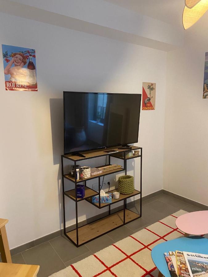 Joli Petit Nid Douillet En Centre Ville La Rochelle  Buitenkant foto