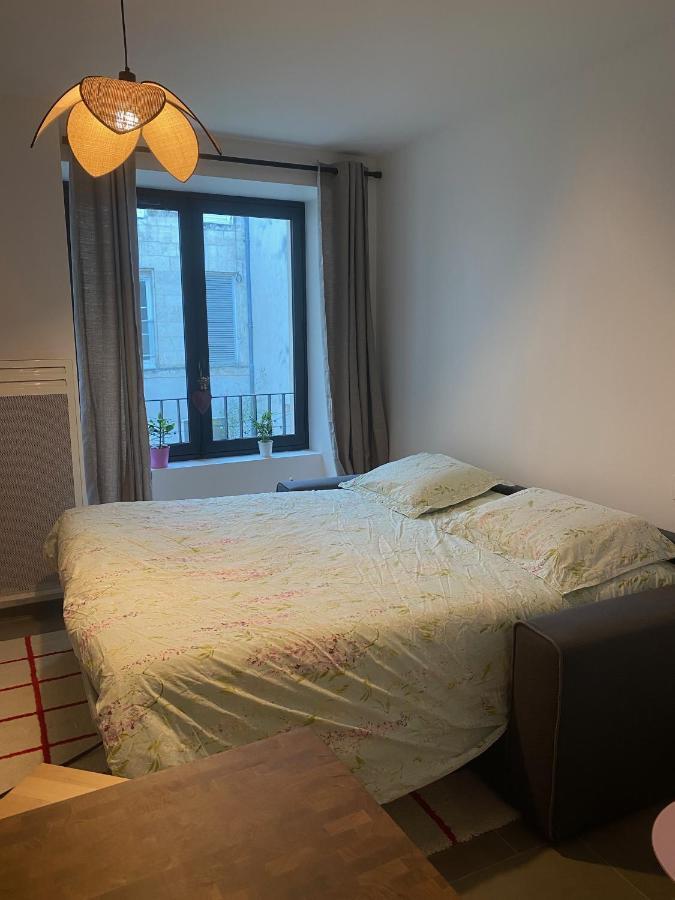 Joli Petit Nid Douillet En Centre Ville La Rochelle  Buitenkant foto